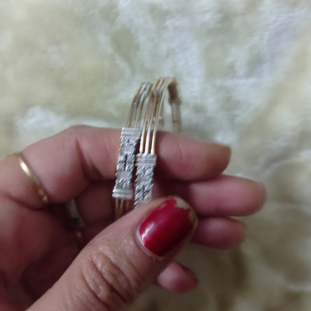 Golden AD bangles - Picture 5 of 5